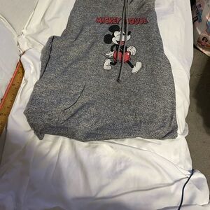 Disney Mickey Mouse women’s  lg grey long sleeve hoodie w/ kangaroo pocket